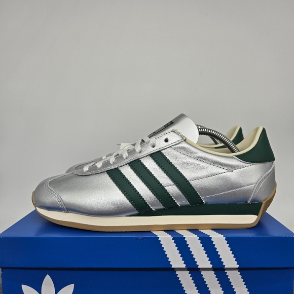 Adidas Country OG Women’s Sneakers Silver Metallic/Collegiate Green Size 8.5 New - Picture 1 of 8
